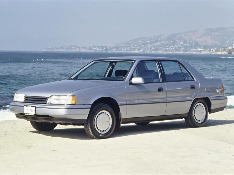 Hyundai Sonata (US) '1988